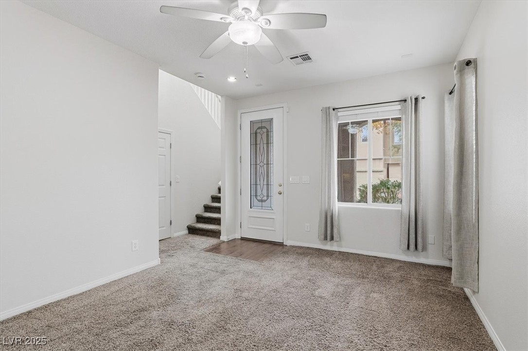 8427 Quarentina Avenue Las Vegas, NV 89149 - Photo 9 of 28