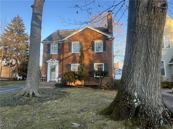 $375,000 | 2399 Edgerton Road, University Heights, OH 44118