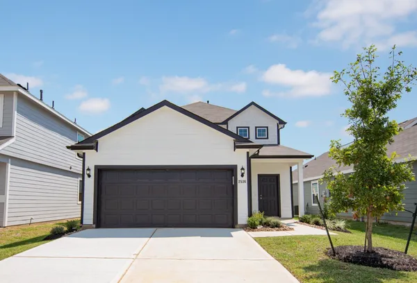 $299,990 | 2536 Hawks Eye Drive, Conroe, TX 77301