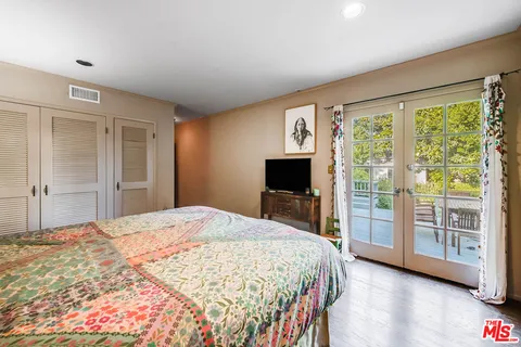 $1,995,000 | 11146 Valley Spring Lane, Studio City, CA 91602