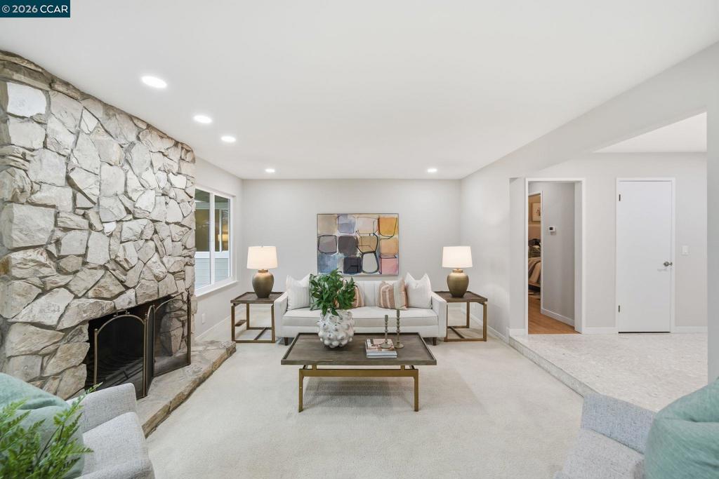 348-348 Del Amigo Road Danville, CA 94526 - Photo 6 of 60