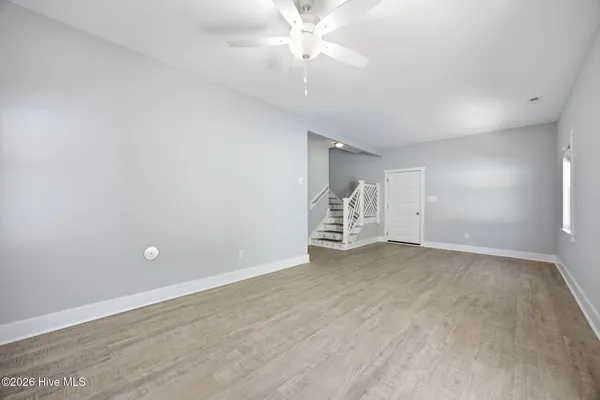 $1,174,900 | 108 Dorothy Court, Emerald Isle, NC 28594