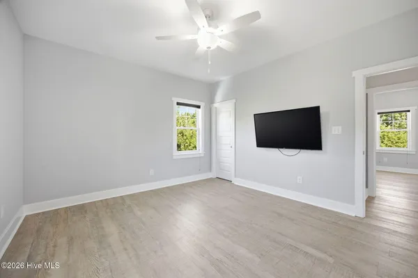 $1,174,900 | 108 Dorothy Court, Emerald Isle, NC 28594