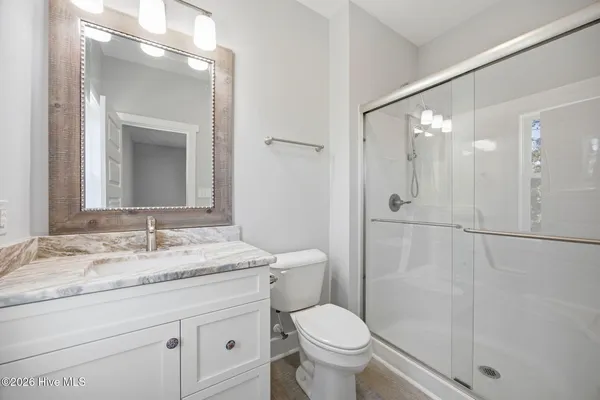 $1,174,900 | 108 Dorothy Court, Emerald Isle, NC 28594