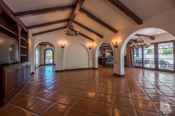 2016 Rayshire Street Thousand Oaks, CA 91362 - Photo 16 of 66 Additional Photo