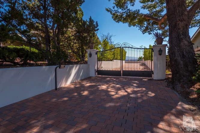 2016 Rayshire Street Thousand Oaks, CA 91362 - Photo 3 of 66 Additional Photo