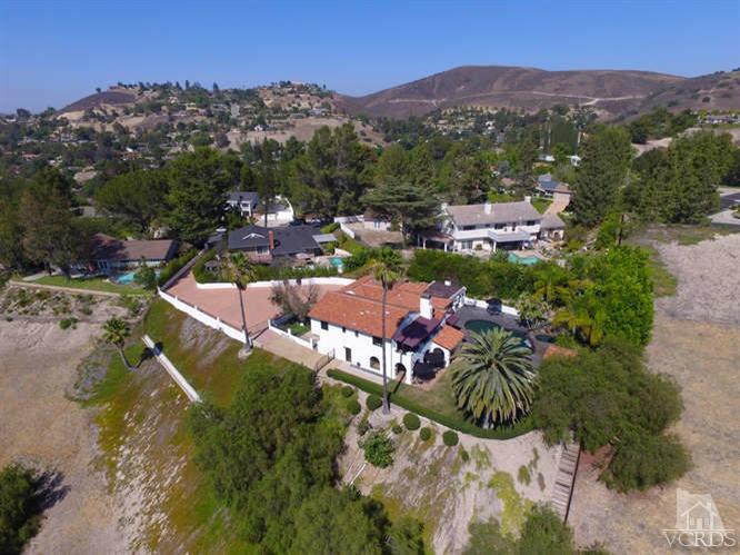 2016 Rayshire Street Thousand Oaks, CA 91362 - Photo 65 of 66 a view of a house with a yard