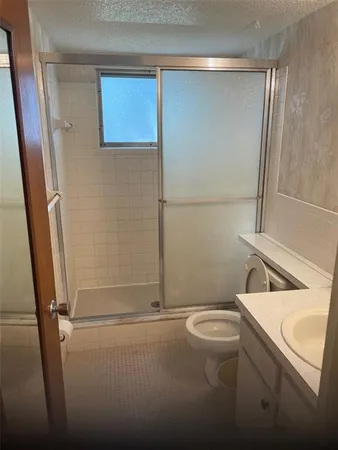 $1,500 | 5880 38th Avenue North, Unit 209, St. Petersburg, FL 33710