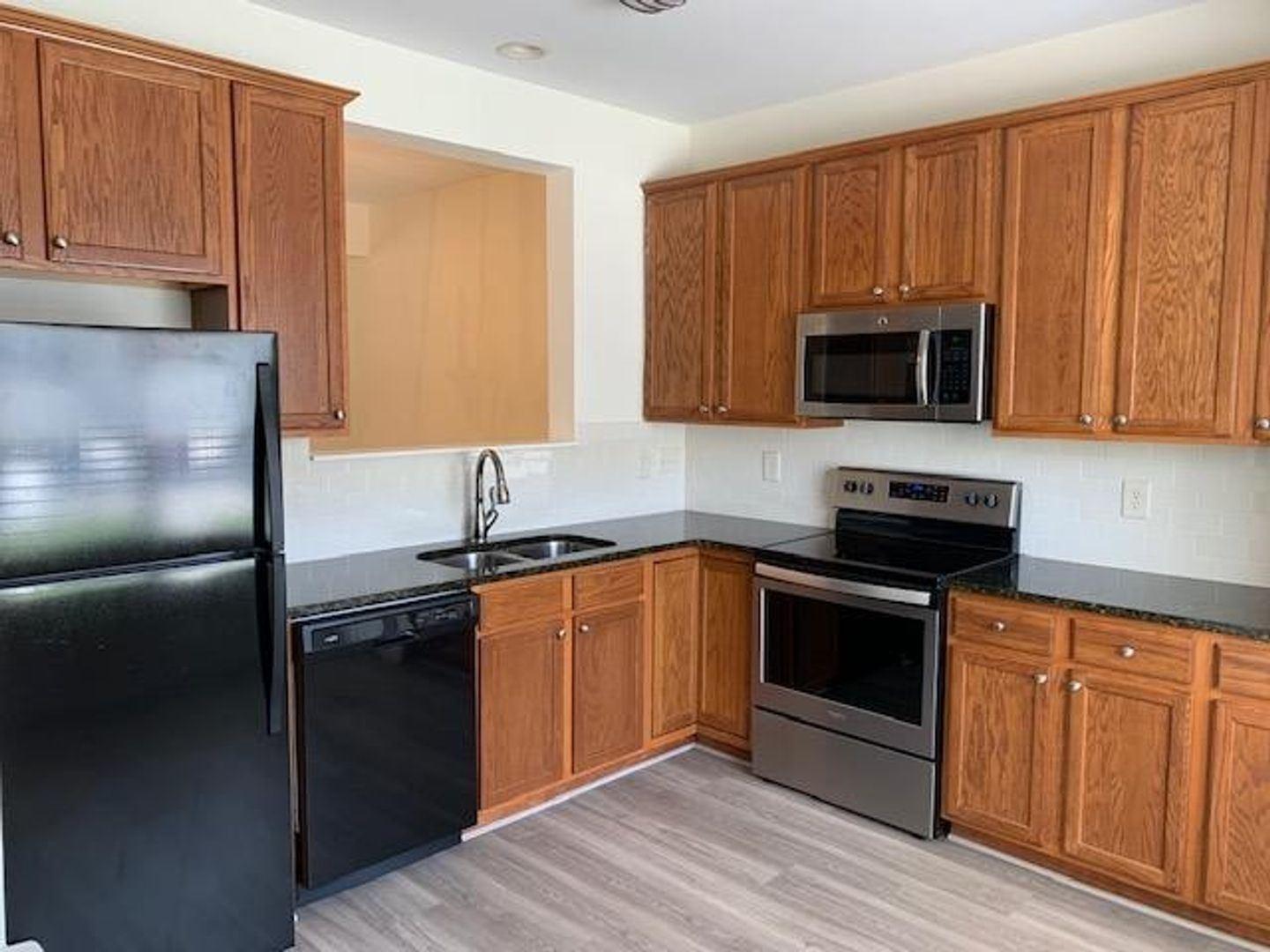 104 Graystar Road Apex, NC 27502 - Photo 4 of 17 Photo #4