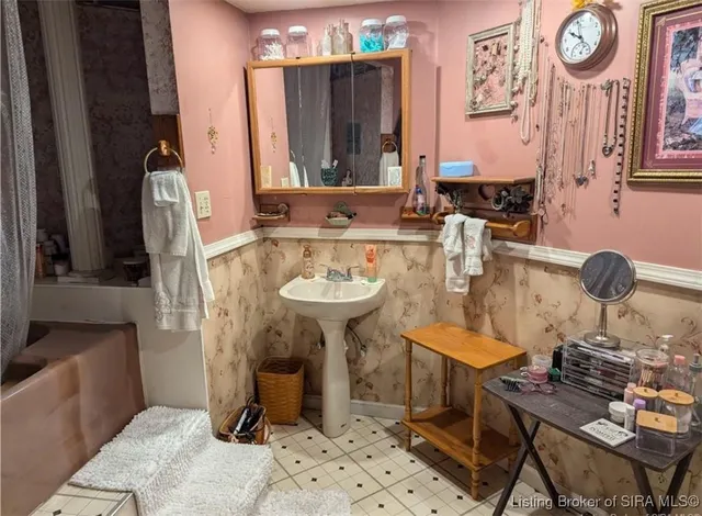 $369,900 | 316 West Main Street, Madison, IN 47250