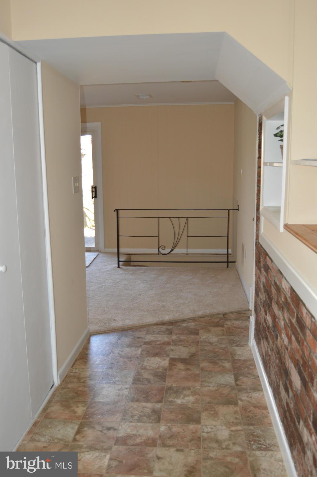 3913 Elby Street Silver Spring, MD 20906 - Photo 4 of 30 Foyer