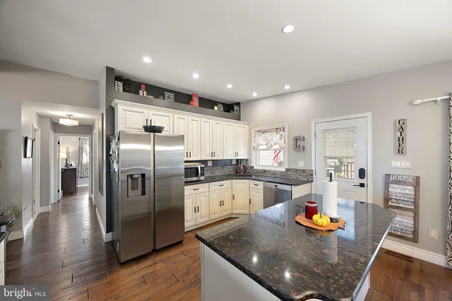 $569,900 | 1400 Carson Road, Wilmington, DE 19803