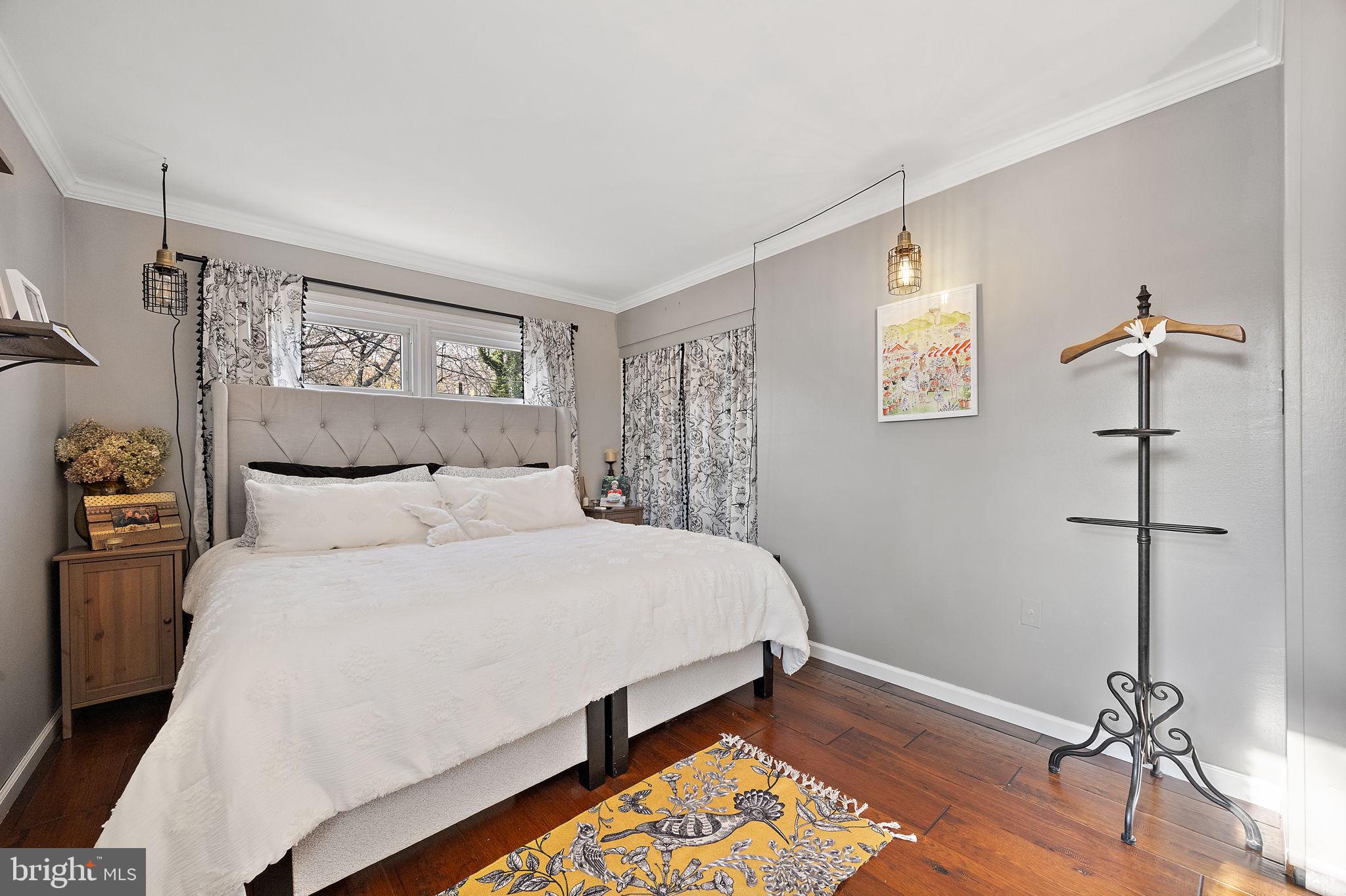 1400 Carson Road Wilmington, DE 19803 - Photo 25 of 44 a bedroom with a bed and a table