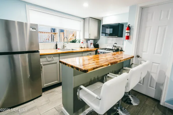 $2,200 | 13 Decatur Avenue, Unit D, Seaside Park, NJ 08752