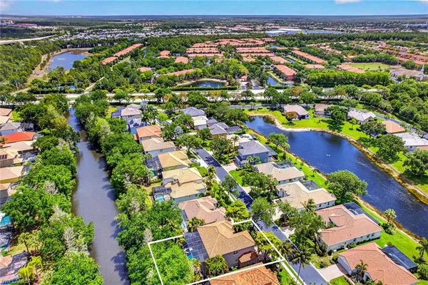 $819,000 | 9960 Rookery Circle, Estero, FL 33928