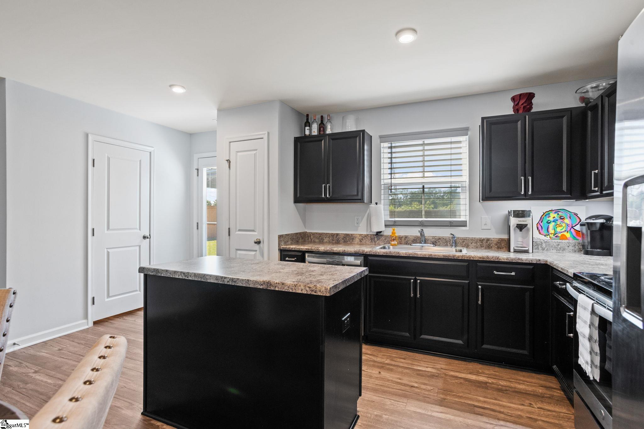 466 Hobson Way Lyman, SC 29365 - Photo 13 of 35 Gallery Image 13