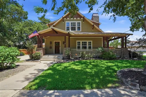 $625,000 | 2341 Alston Avenue, Fort Worth, TX 76110