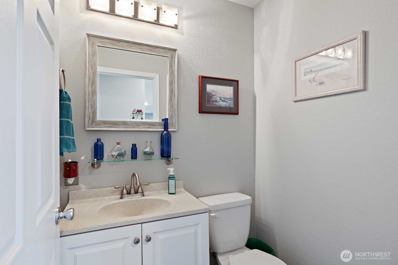 2412 16th Street Anacortes, WA 98221 - Photo 15 of 40