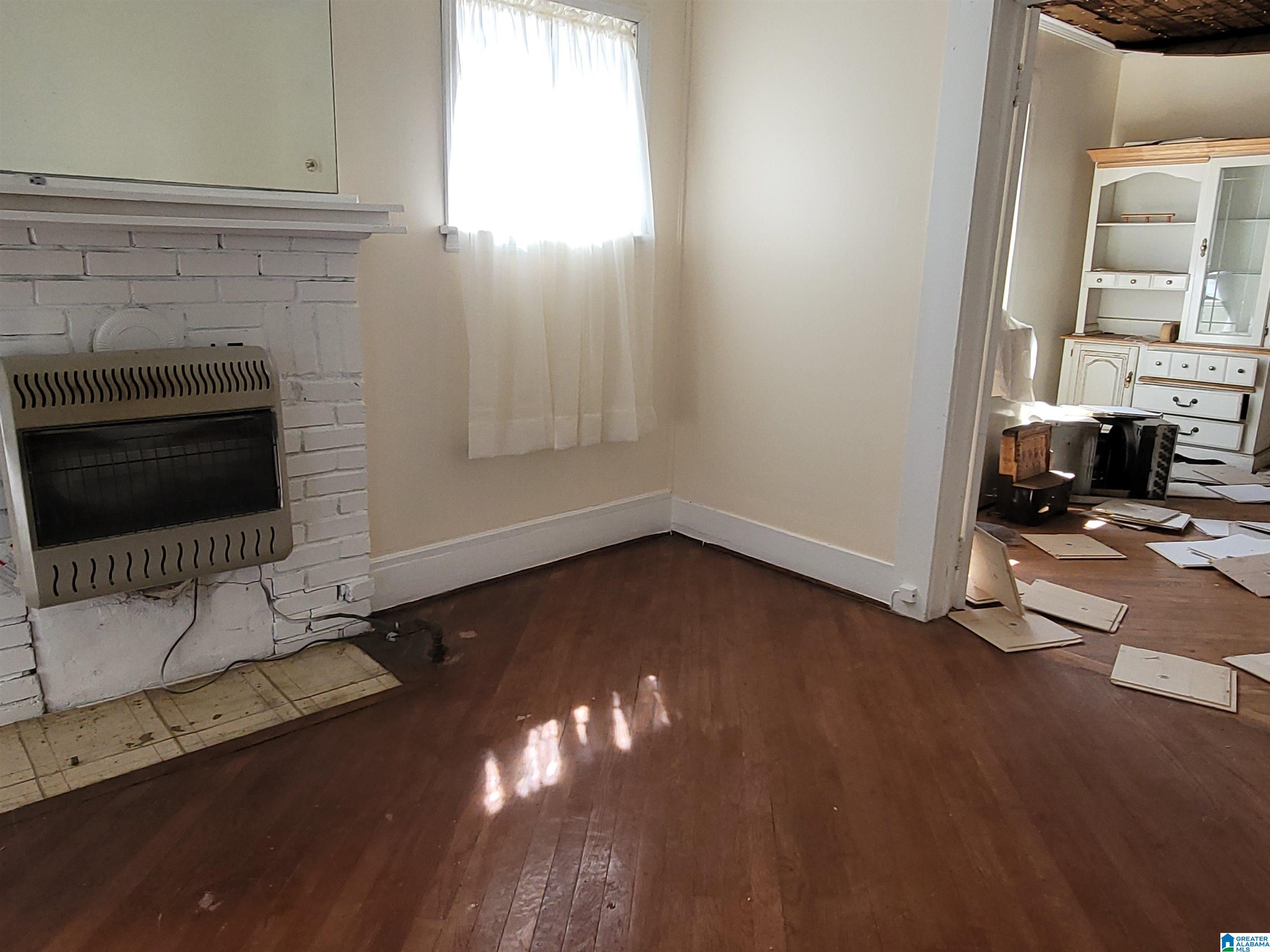 1304 Avenue R Birmingham, AL 35218 - Photo 11 of 37