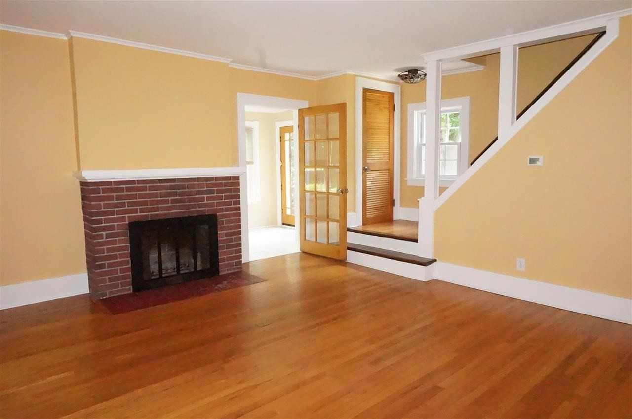 1082 Teviot Road Schenectady, NY 12308 - Photo 2 of 17 Photo 2