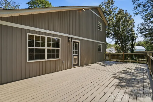 $495,000 | 2036 Hickory Hills Drive, Denver, NC 28037
