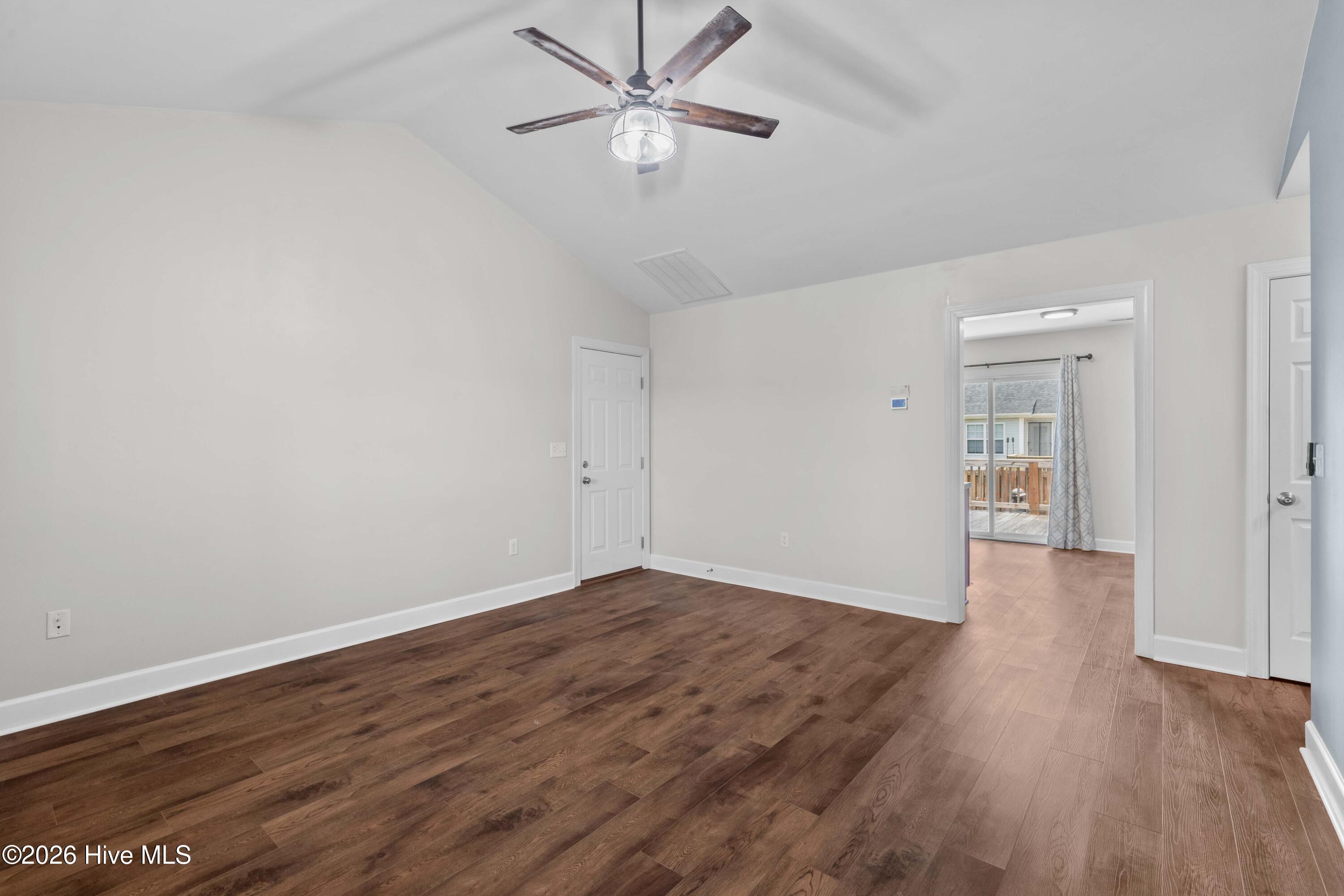 304 Pine Ridge Lane Holly Ridge, NC 28445 - Photo 4 of 28 Gallery Image 4