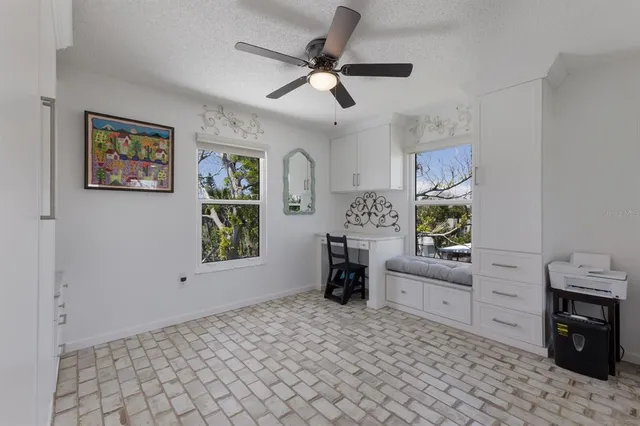$865,000 | 6250 Holmes Boulevard, Unit 71, Holmes Beach, FL 34217