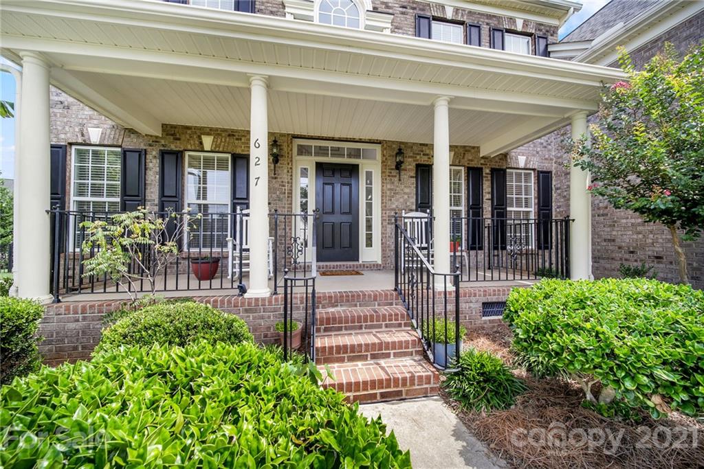 627 Panthers Way Fort Mill, SC 29708 - Photo 3 of 48