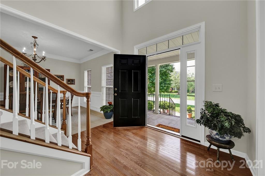 627 Panthers Way Fort Mill, SC 29708 - Photo 4 of 48
