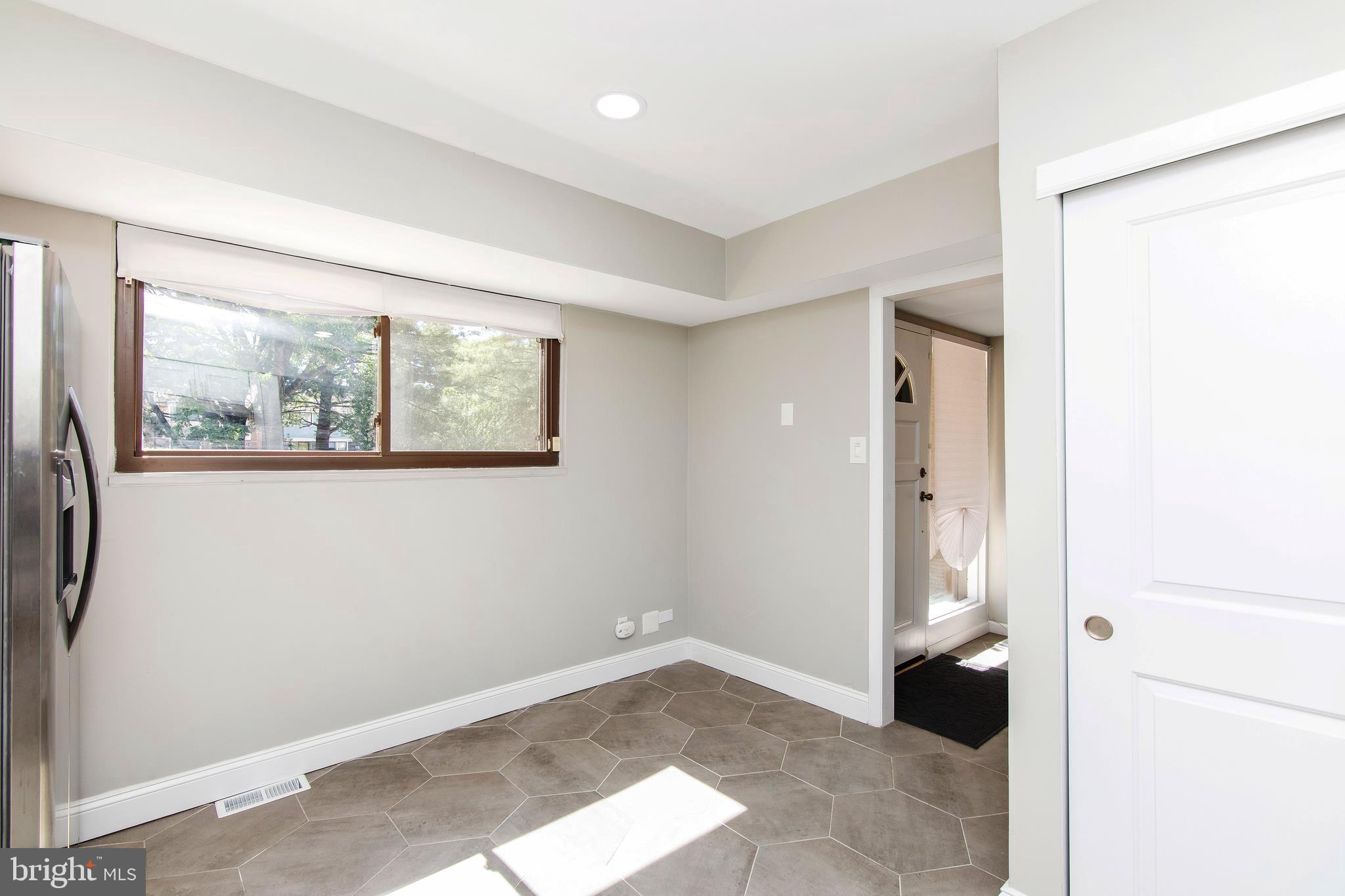 168 Kirkbride Road Voorhees, NJ 08043 - Photo 6 of 23