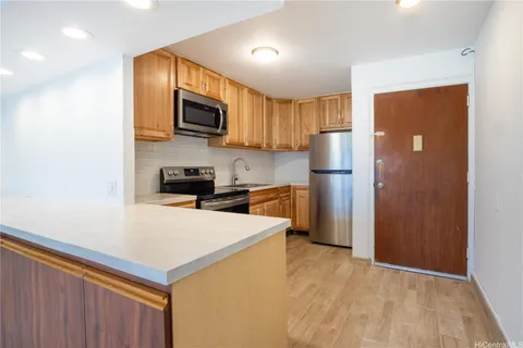 $359,000 | 710 Lunalilo Street, Unit 402, Honolulu, HI 96813