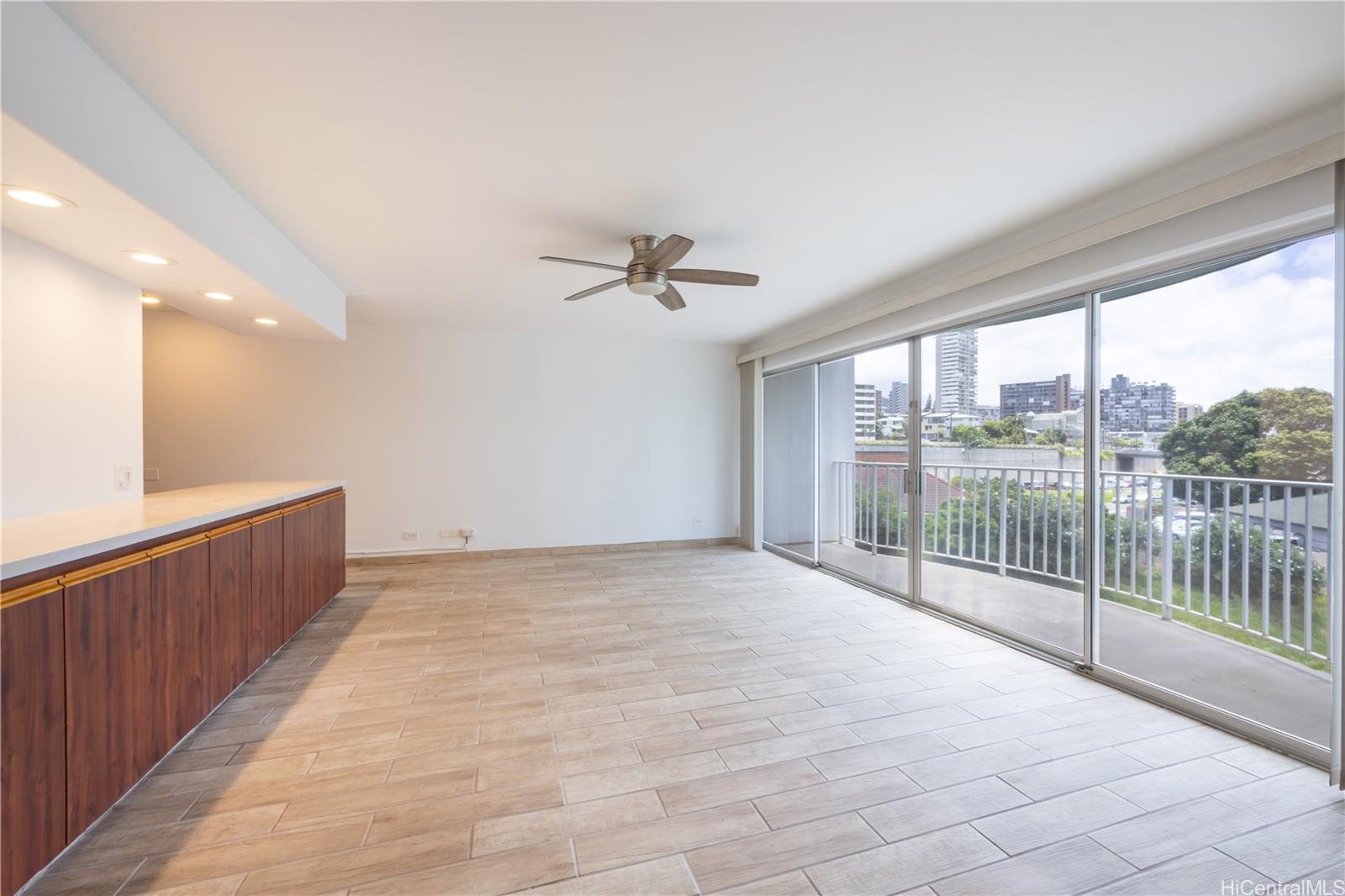 710 Lunalilo Street, Unit 402 Honolulu, HI 96813 - Photo 13 of 19