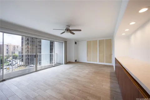 $359,000 | 710 Lunalilo Street, Unit 402, Honolulu, HI 96813
