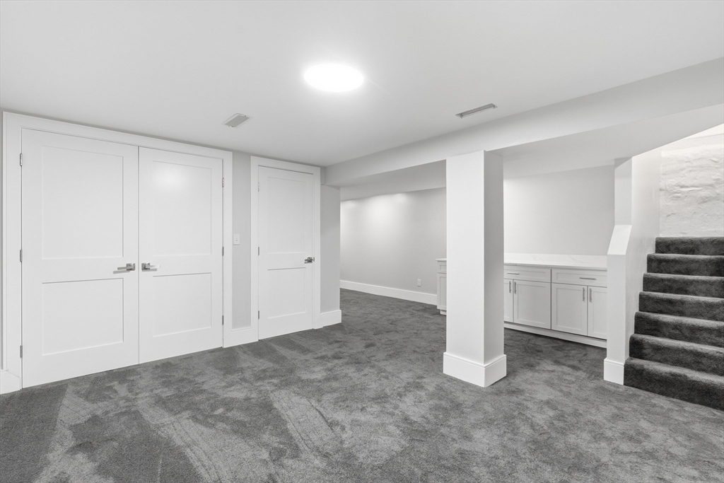 9 June Street, Unit 1 Boston, MA 02131 - Photo 14 of 31