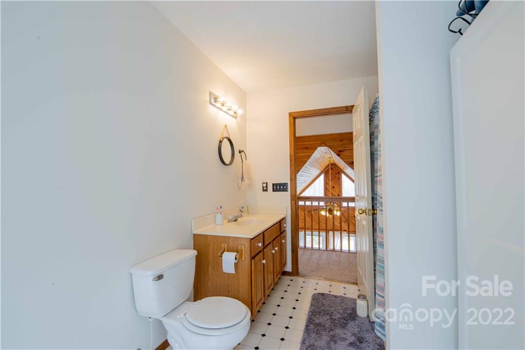 156 Cayton Ridge Bakersville, NC 28705 - Photo 29 of 36 Gallery Image 29