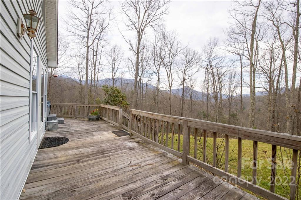156 Cayton Ridge Bakersville, NC 28705 - Photo 32 of 36 Gallery Image 32