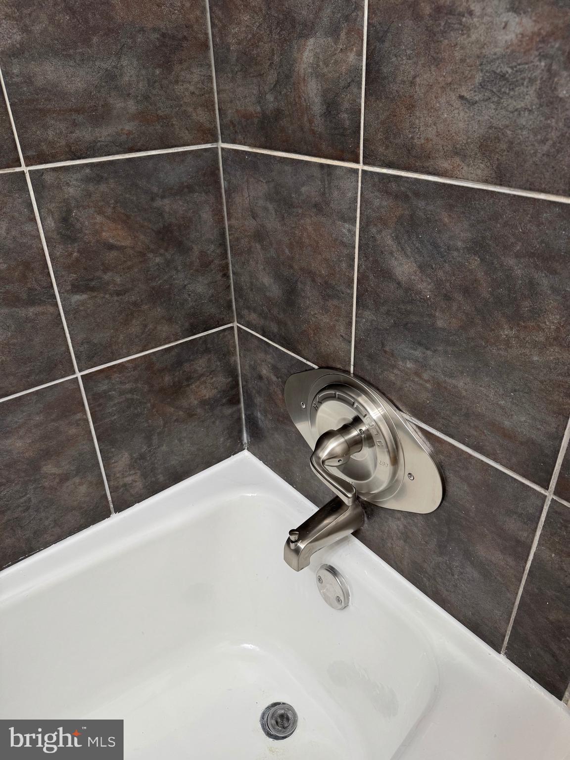 3817 Swann Road, Unit 302 Suitland, MD 20746 - Photo 9 of 26 a bathroom with a sink