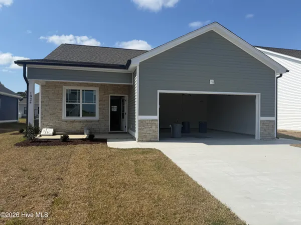 $359,900 | 1024 Seven Iron Drive, Blounts Creek, NC 27814