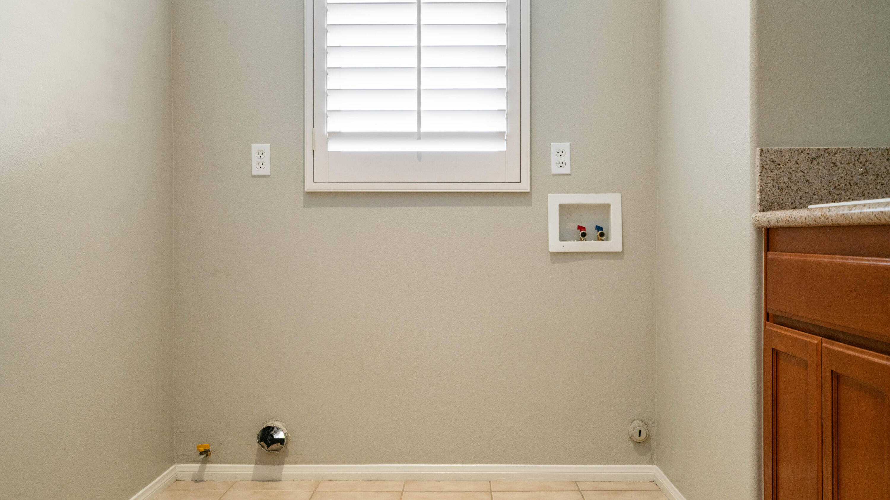 49142 Barrymore Street Indio, CA 92201 - Photo 15 of 104 49142 Barrymore Interior-34