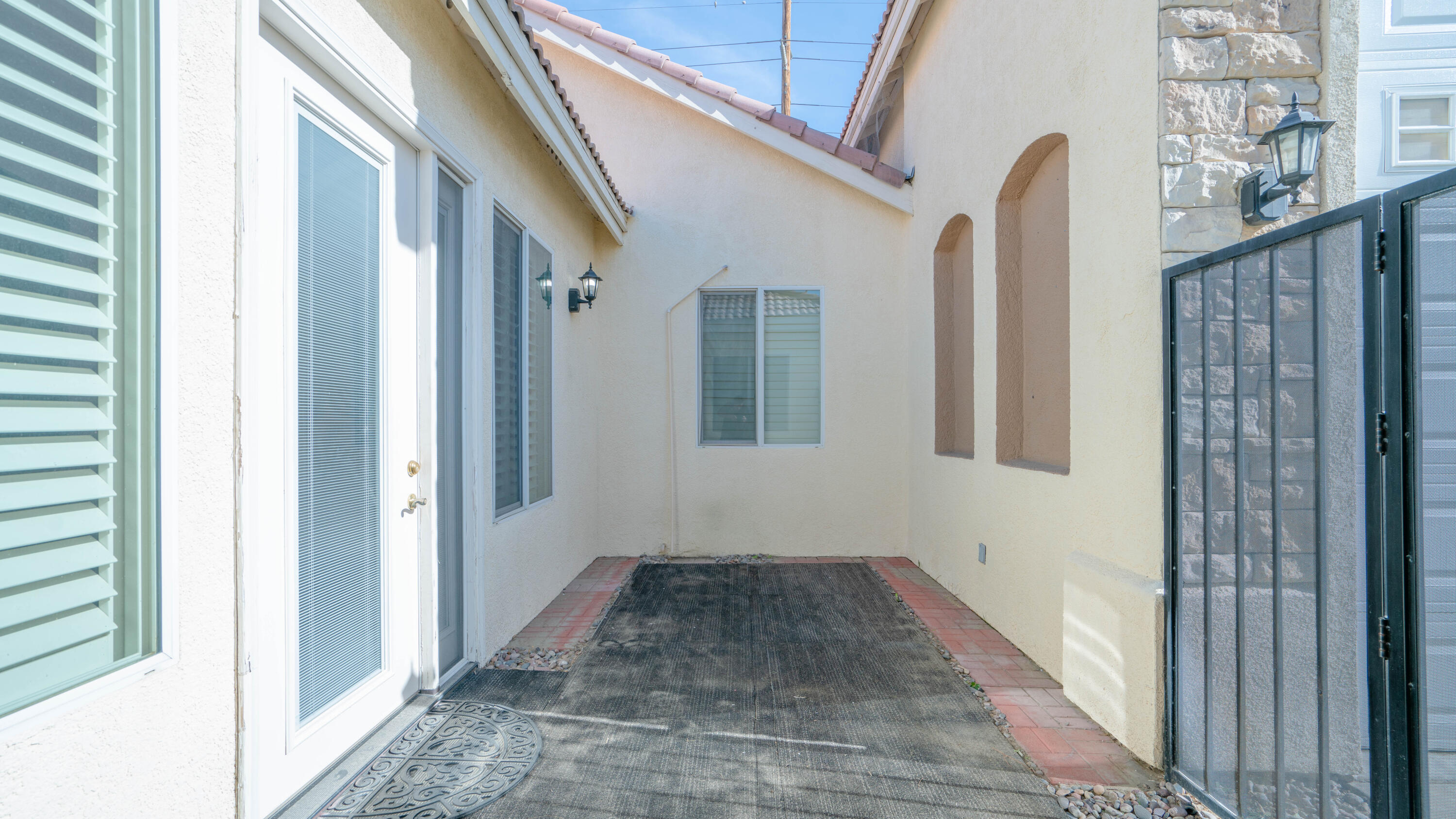 49142 Barrymore Street Indio, CA 92201 - Photo 94 of 104 49142 Barrymore Exterior-23