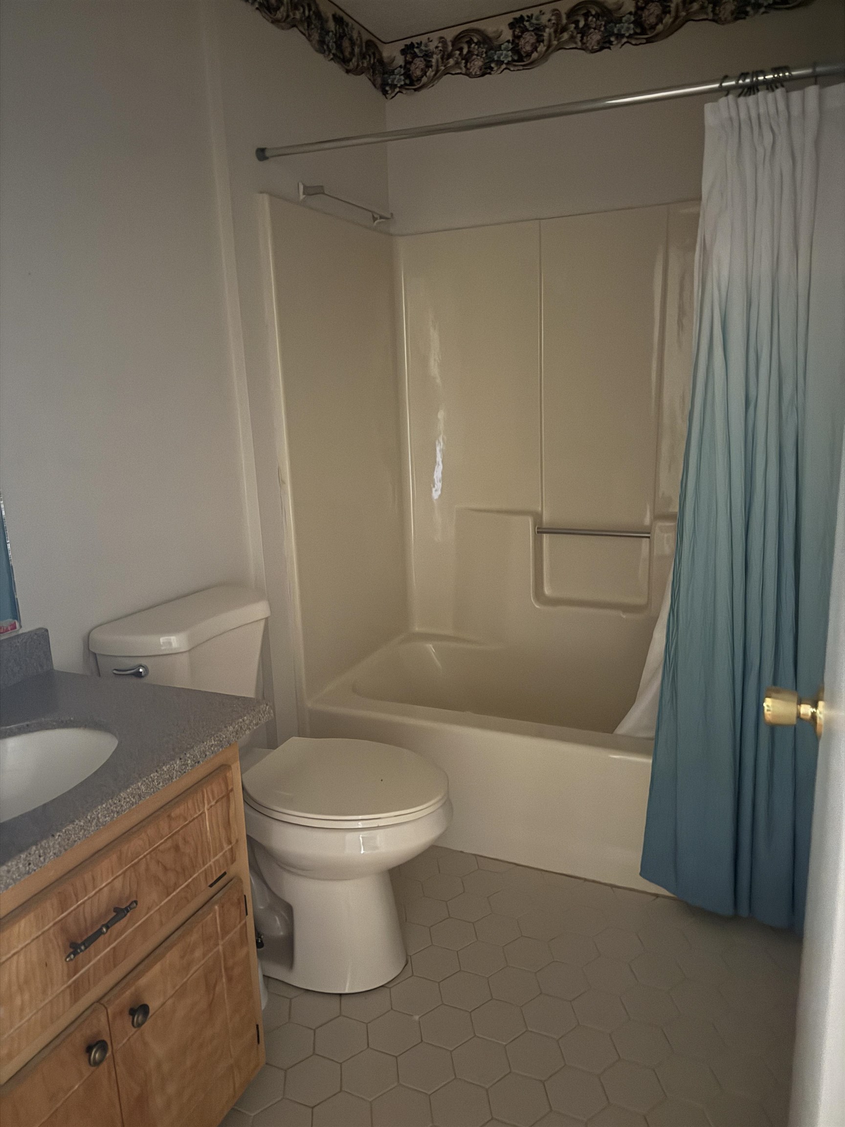 1702 South Center Street Perry, FL 32347 - Photo 2 of 13