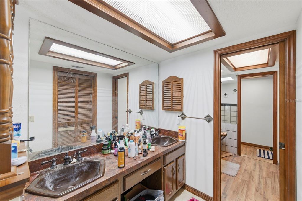 8390 Dunnellon Road Weeki Wachee, FL 34613 - Photo 18 of 30