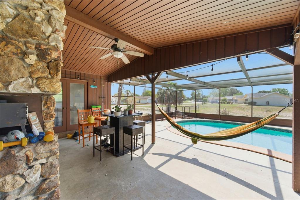 8390 Dunnellon Road Weeki Wachee, FL 34613 - Photo 25 of 30