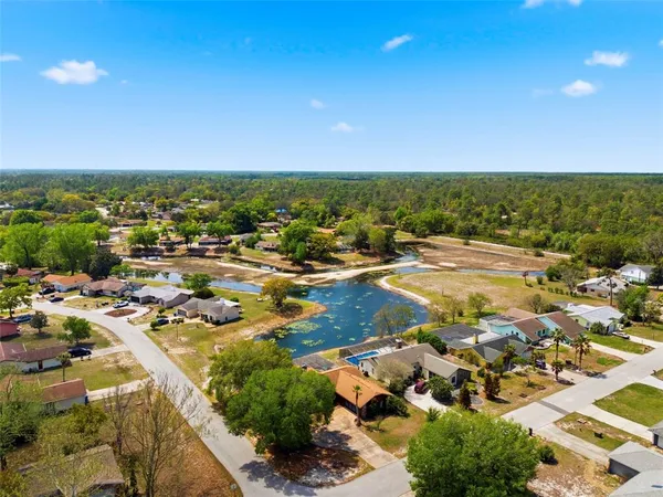 $320,000 | 8390 Dunnellon Road, Weeki Wachee, FL 34613