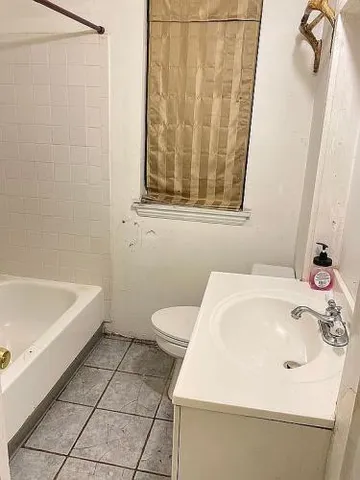 $130,000 | 614 East Tennyson Avenue, Pontiac, MI 48340