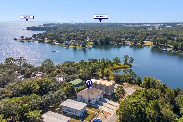 $369,900 | 162 Westview Avenue, Valparaiso, FL 32580
