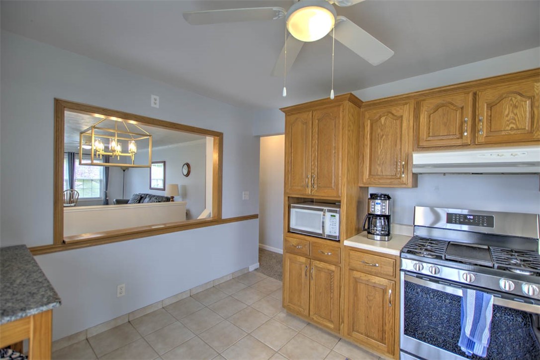 410 Lakeview Avenue Decatur, IL 62521 - Photo 15 of 37