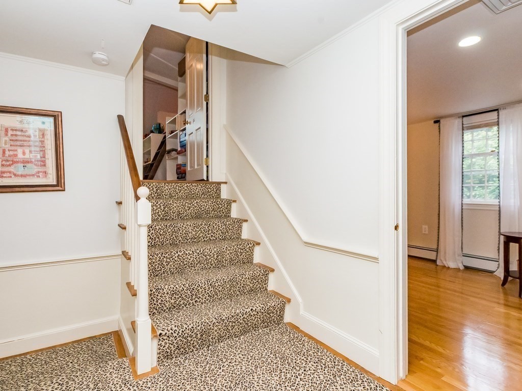 146 Arnold Road Newton, MA 02459 - Photo 21 of 42 Gallery Image 21