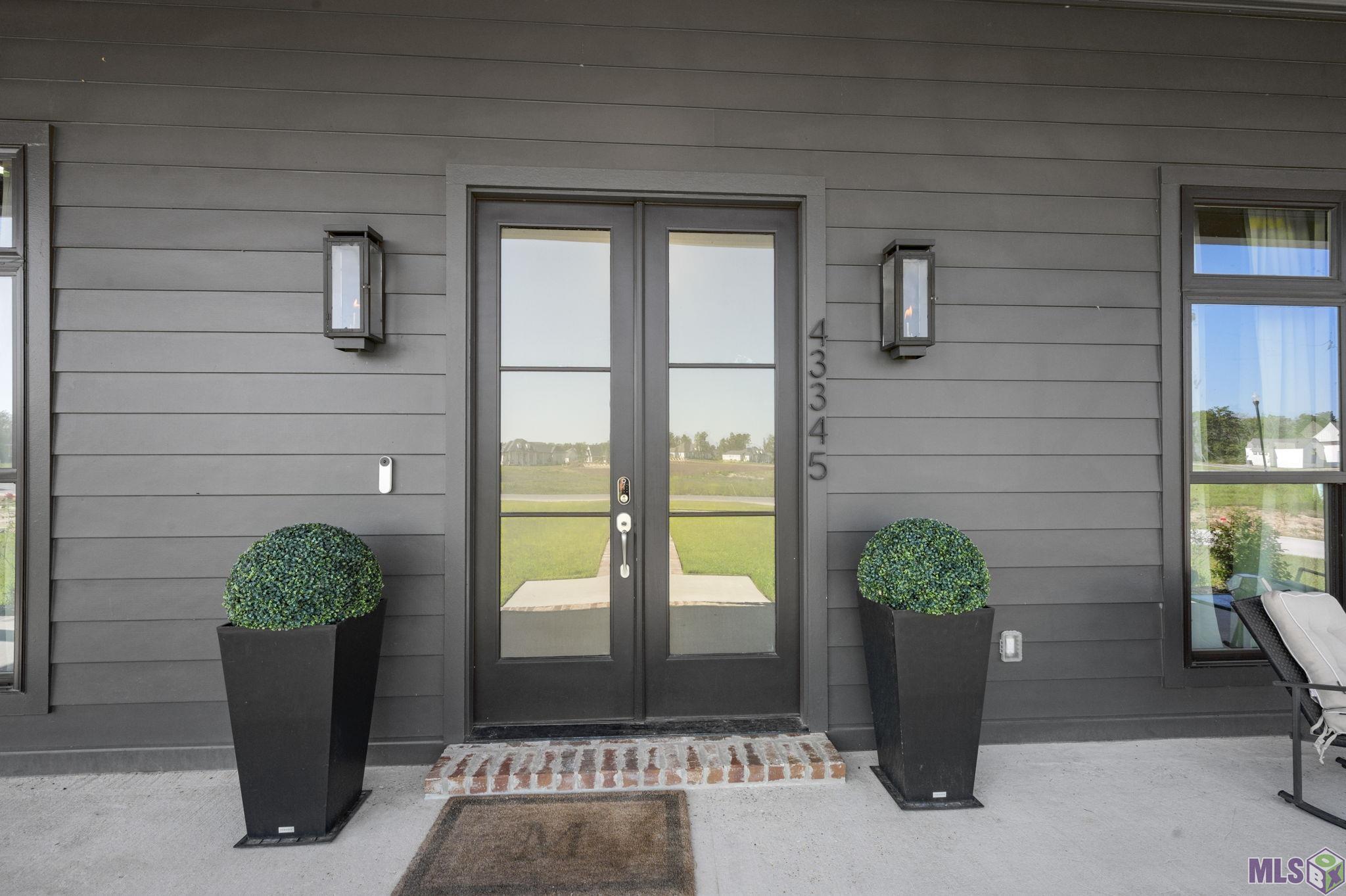 43345 Collyns Cove Prairieville, LA 70769 - Photo 3 of 47