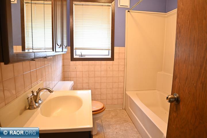 1220 South 12th Street Virginia, MN 55792 - Photo 10 of 19